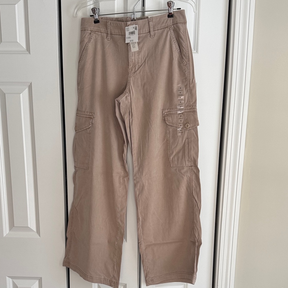 NWT-Women’s AE Dreamy Drape Baggy Wide Leg Cargo Pants